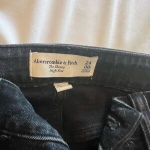 Black Abercrombie jeans